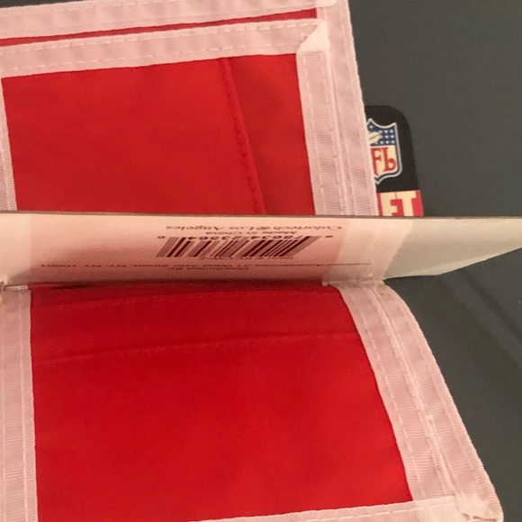 NWT🏷!!! VINTAGE NFL KANSAS CITY CHIEFS WALLET - Picture 3 of 5